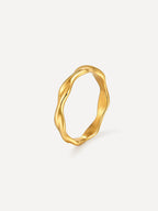 Anillo Curva Moderna