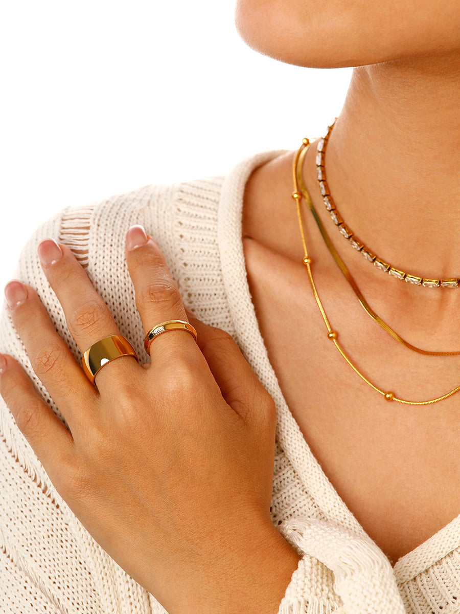 Anillo Línea Minimalista