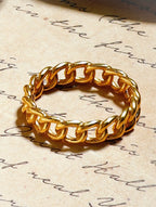 Anillo Trenzado Elegante