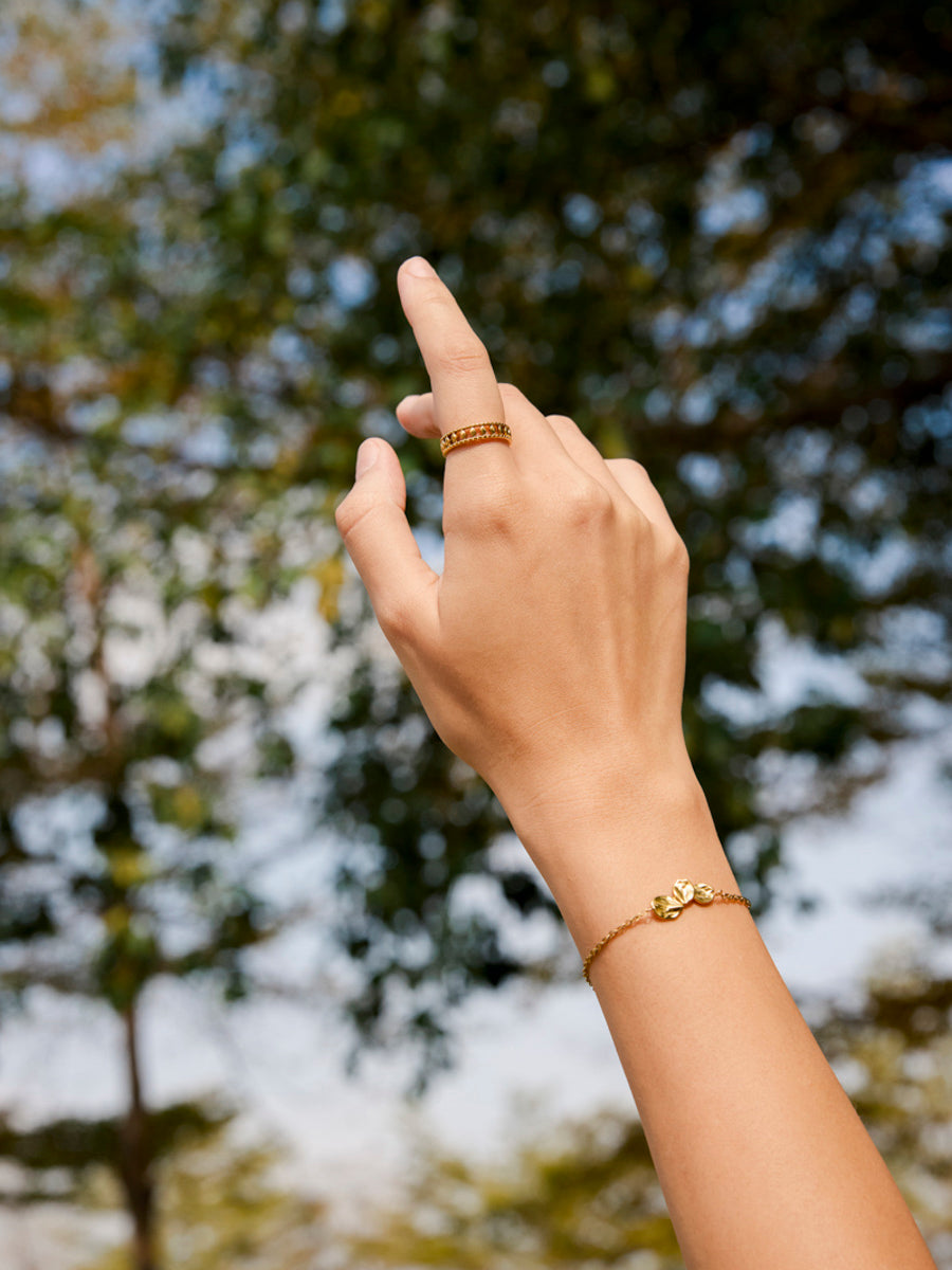 Anillo Onda Dorada