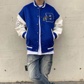 Zeus | Varsity Jacket Hombre Bordado Oversize