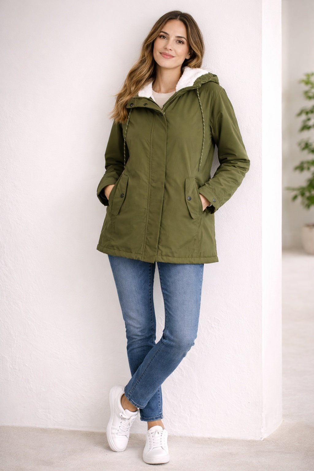 Judith | Parka Impermeable Mujer con Capucha Forrada