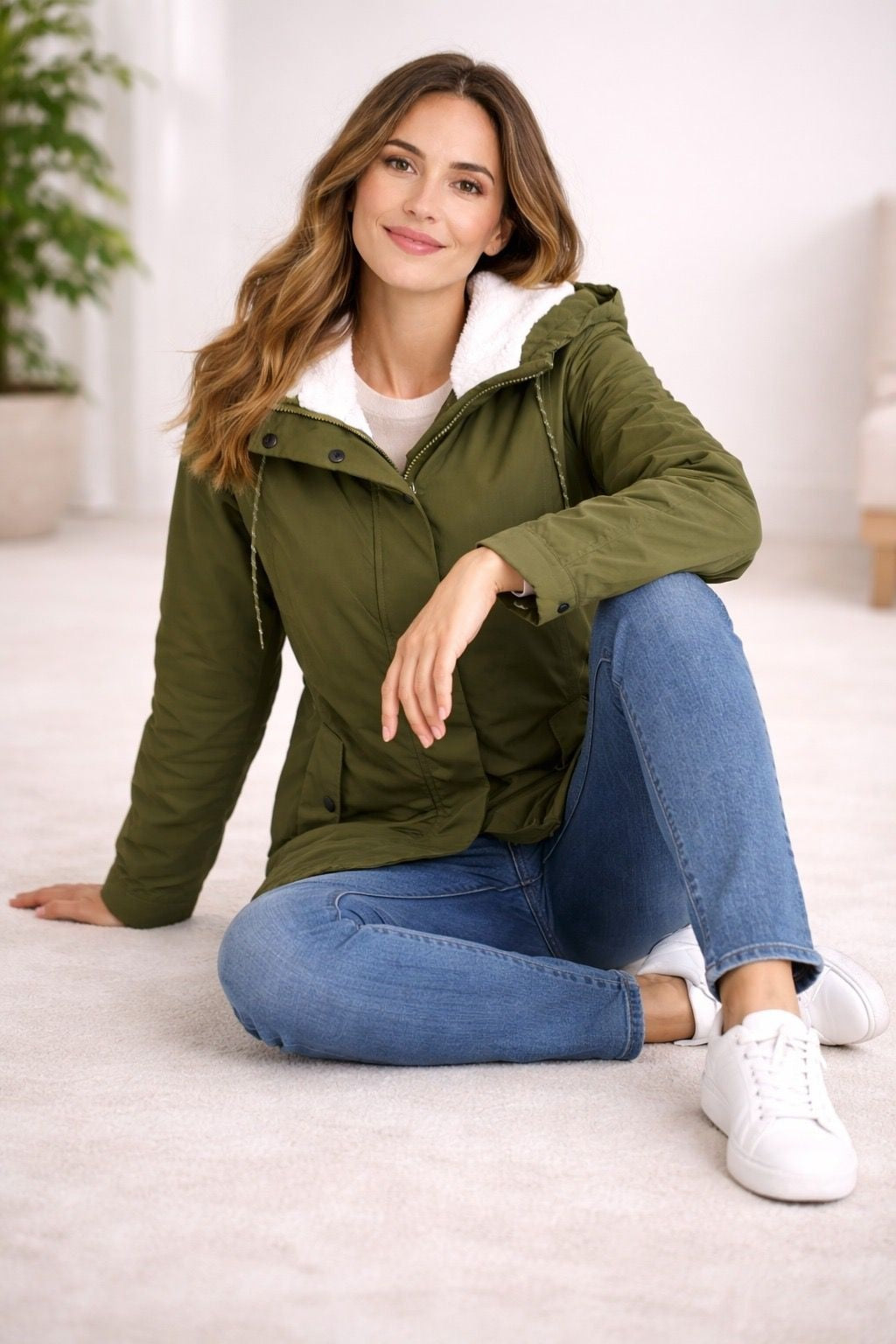 Judith | Parka Impermeable Mujer con Capucha Forrada