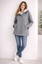 Judith | Parka Impermeable Mujer con Capucha Forrada