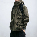 Damián | Chubasquero Hombre Impermeable con Capucha Múltiples Bolsillos