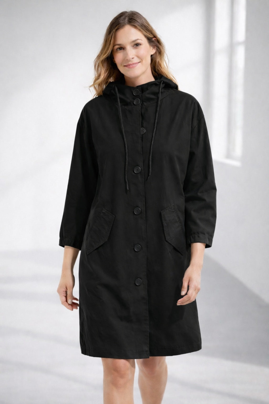 Luz | Chaqueta Larga con Capucha Mujer Botones Manga 3/4