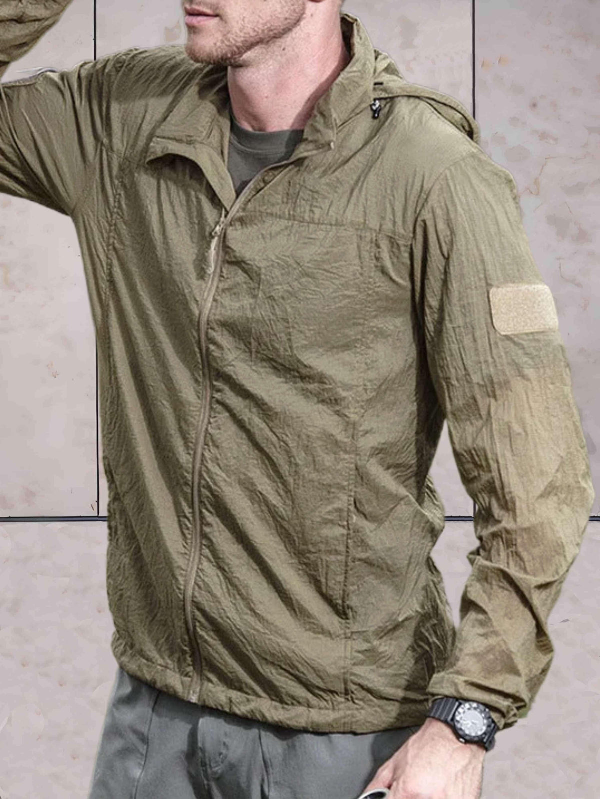 Ricardo | Anorak Hombre Cortavientos con Capucha Cremallera