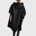 Andrea | Parka Impermeable Larga Mujer con Capucha Corte Amplio