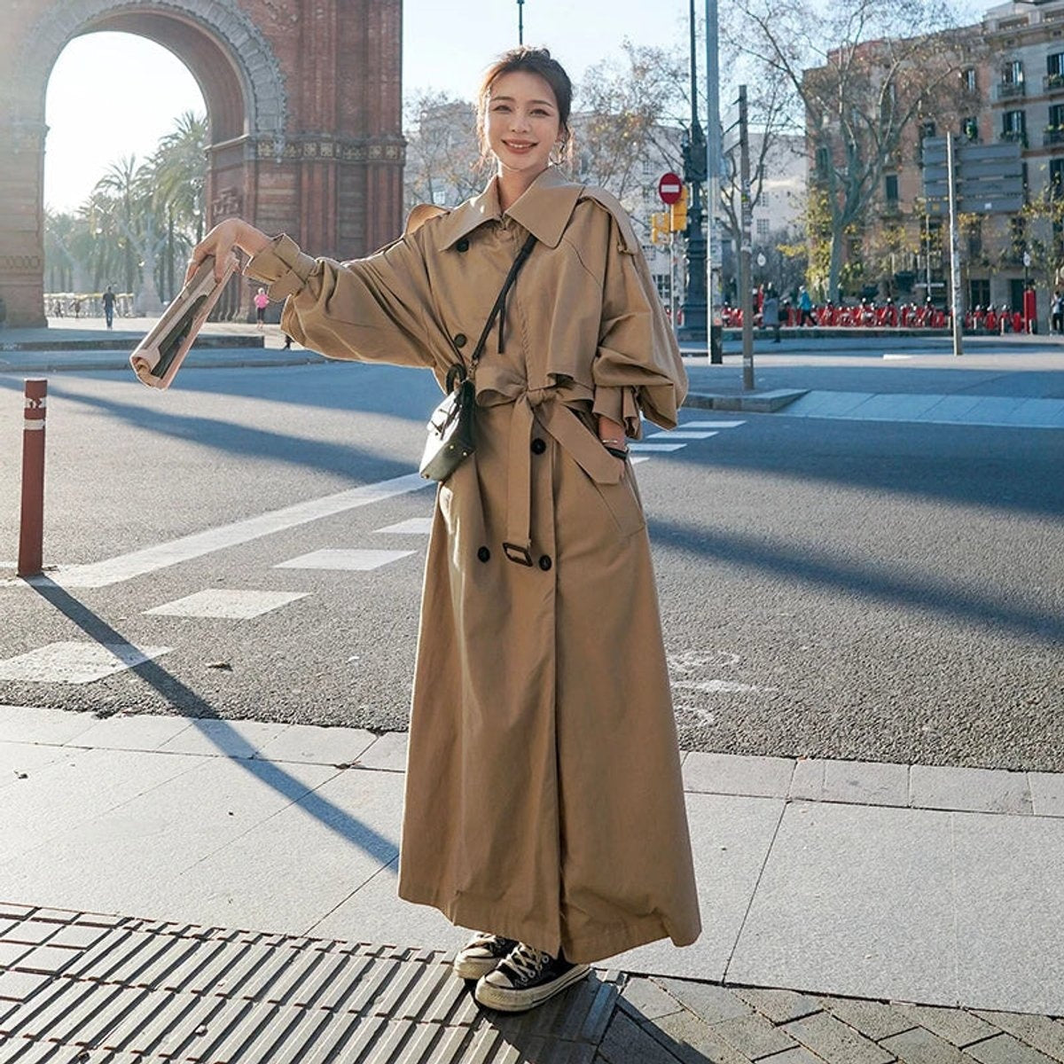 Leyre | Gabardina Larga Oversize Mujer Doble Botonadura con Cinturón