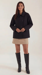 Amanda – Abrigo Asimétrico Oversize Caqui