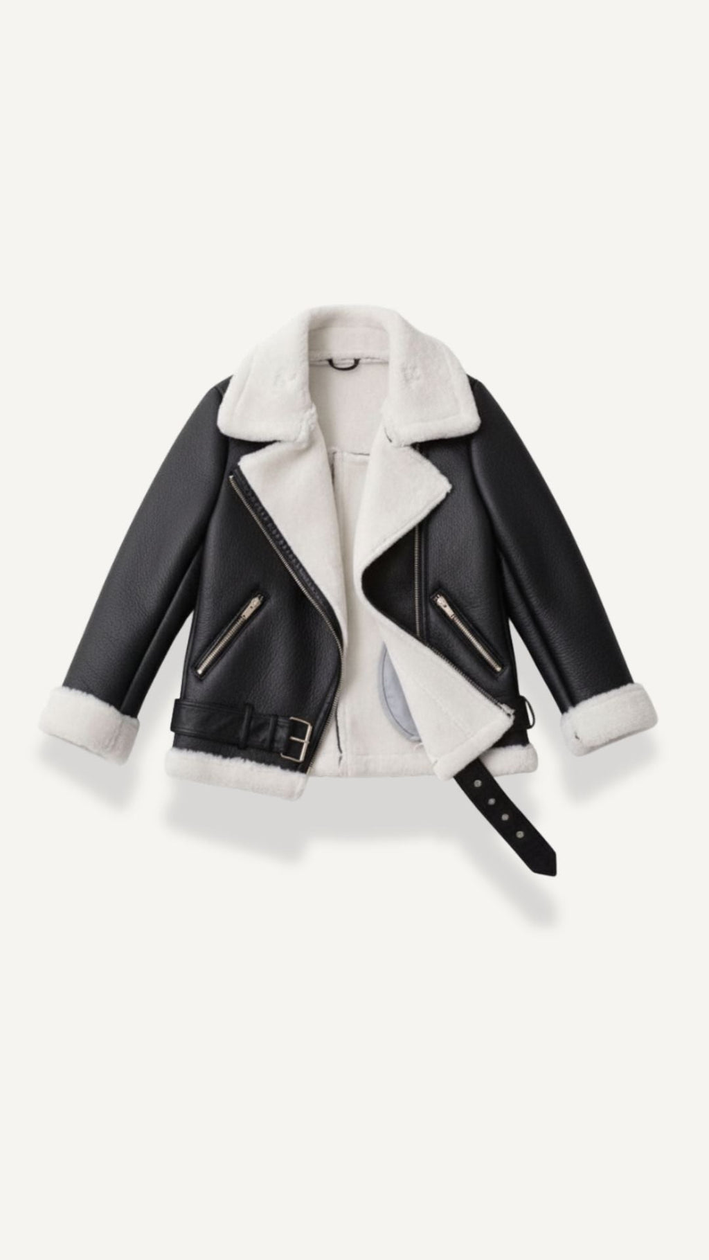 Christine – Chaqueta Polar Negra con Cinturón