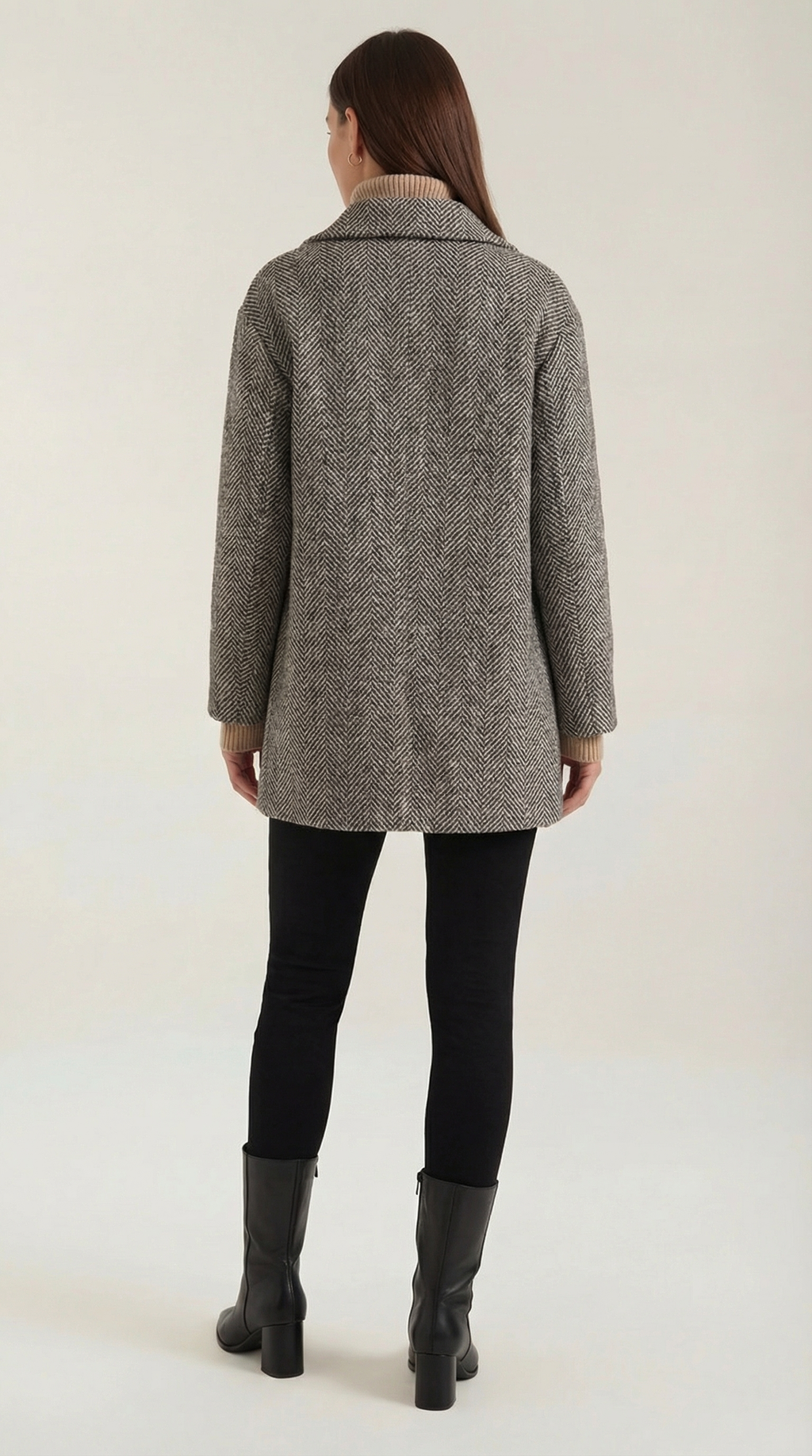 Dana – Abrigo de Invierno Gris Espiga a Medida