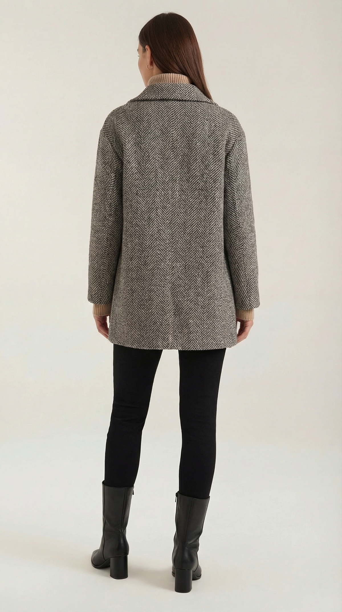 Dana – Abrigo de Invierno Gris Espiga a Medida