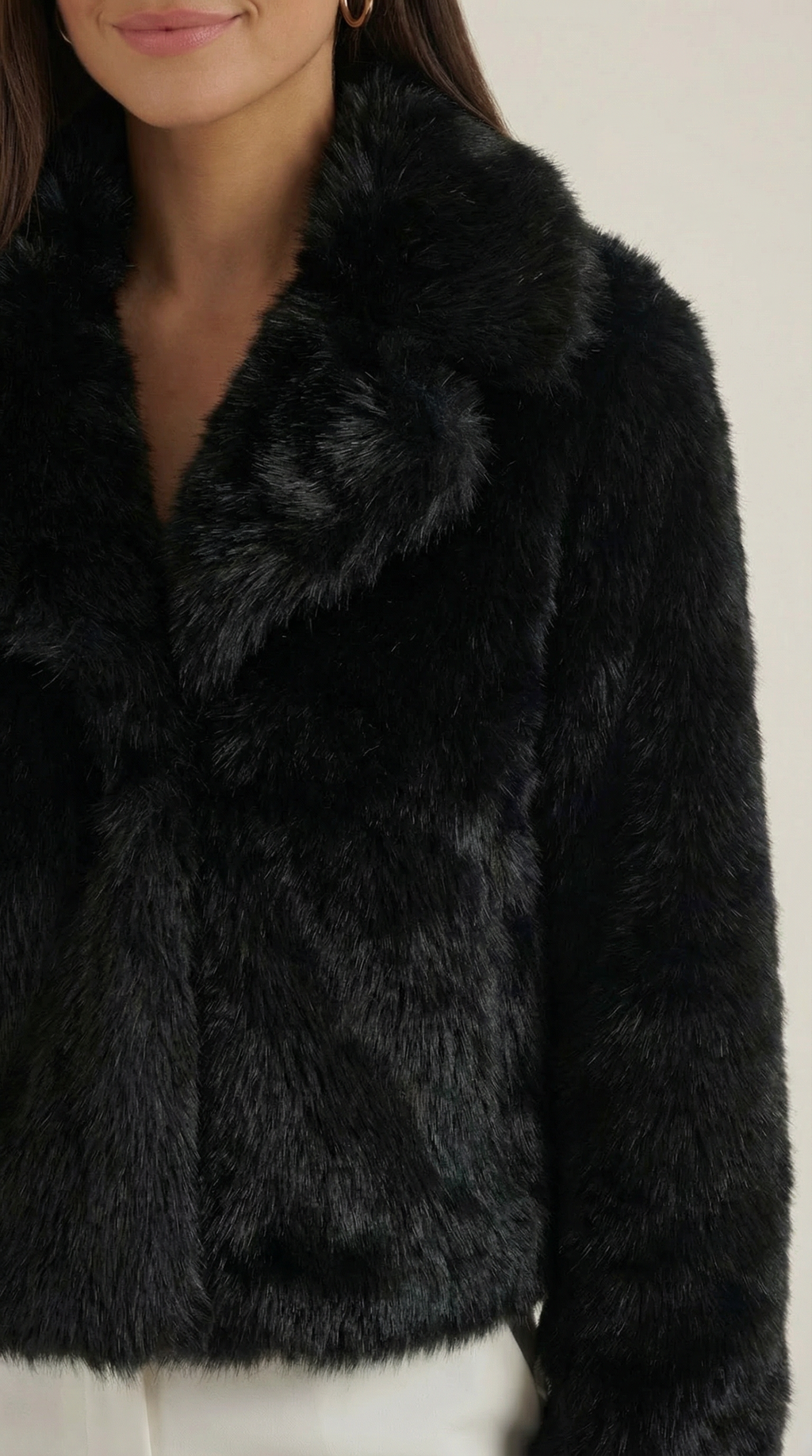 Debra – Chaqueta de Pelo Sintético Negra