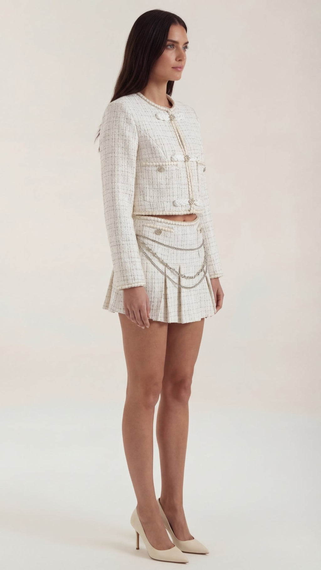 Doris – Conjunto de Tweed Crema con Falda