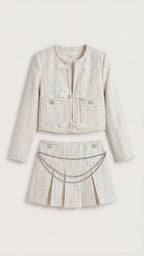 Doris – Conjunto de Tweed Crema con Falda