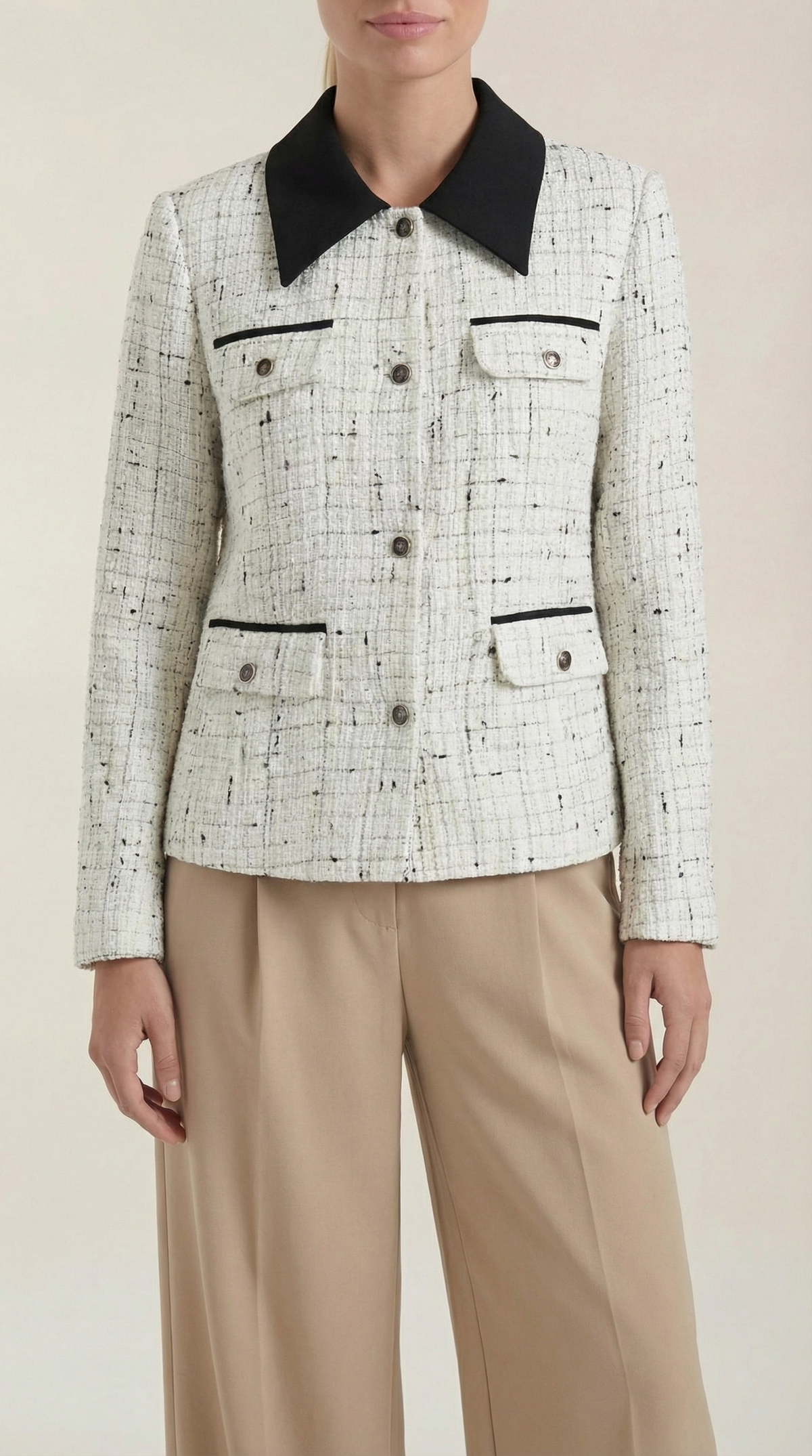 Heidi – Chaqueta de Tweed Blanca con Cuello a Contraste