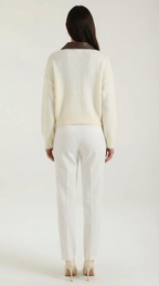 Irene – Chaqueta de Punto Corta con Cuello