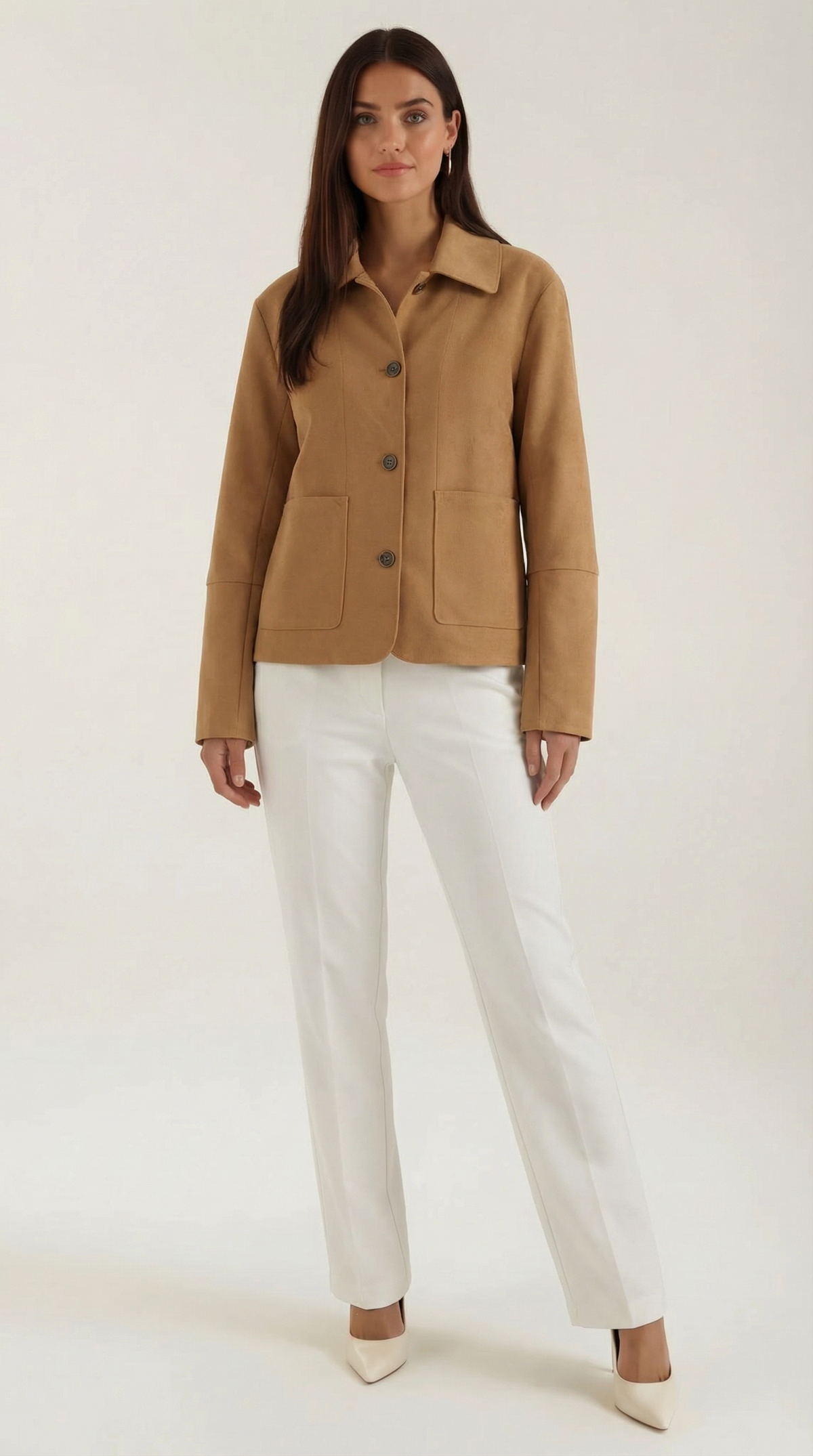 Julie – Chaqueta Suave Camel con Botones