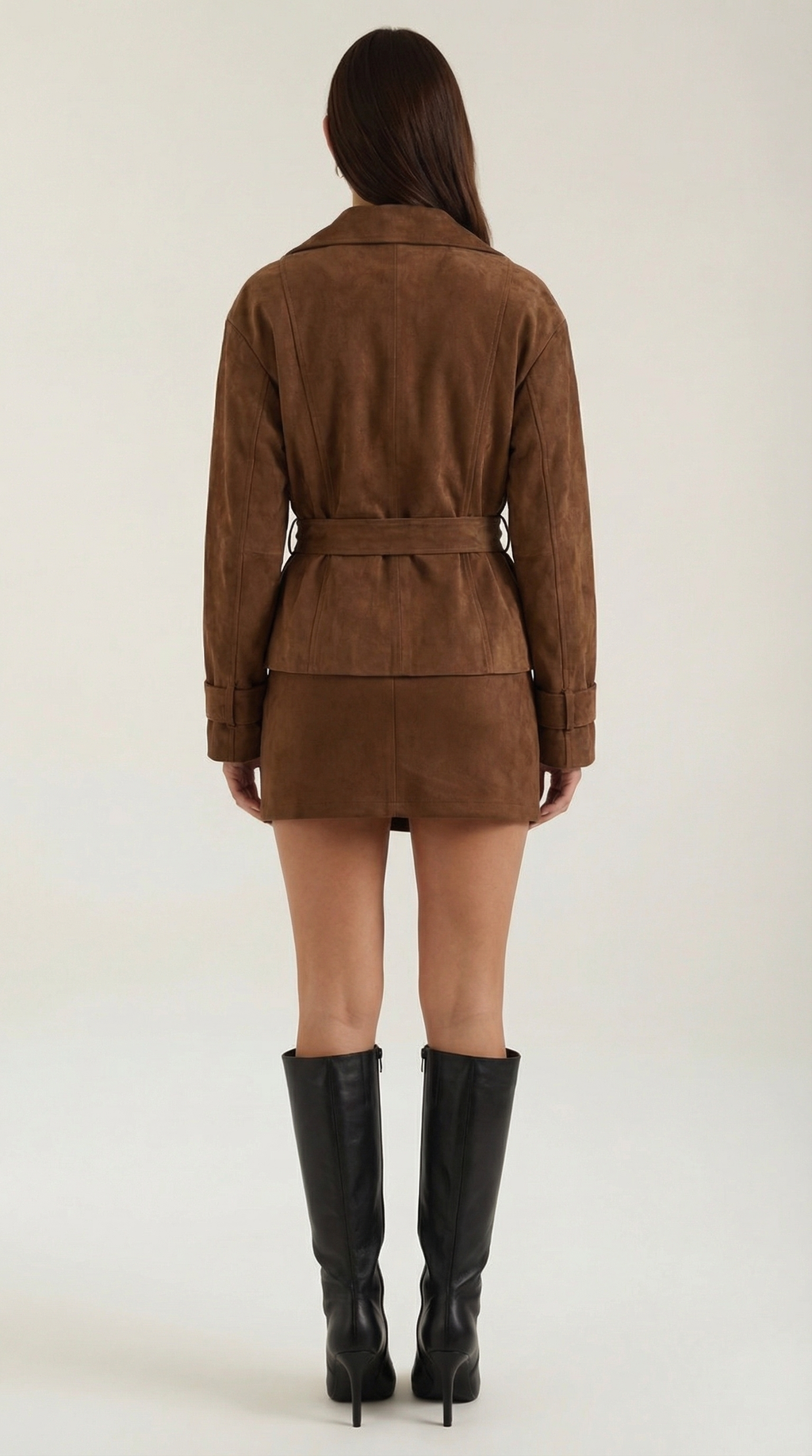 Lorraine – Chaqueta Cruzada Caramelo con Cinturón