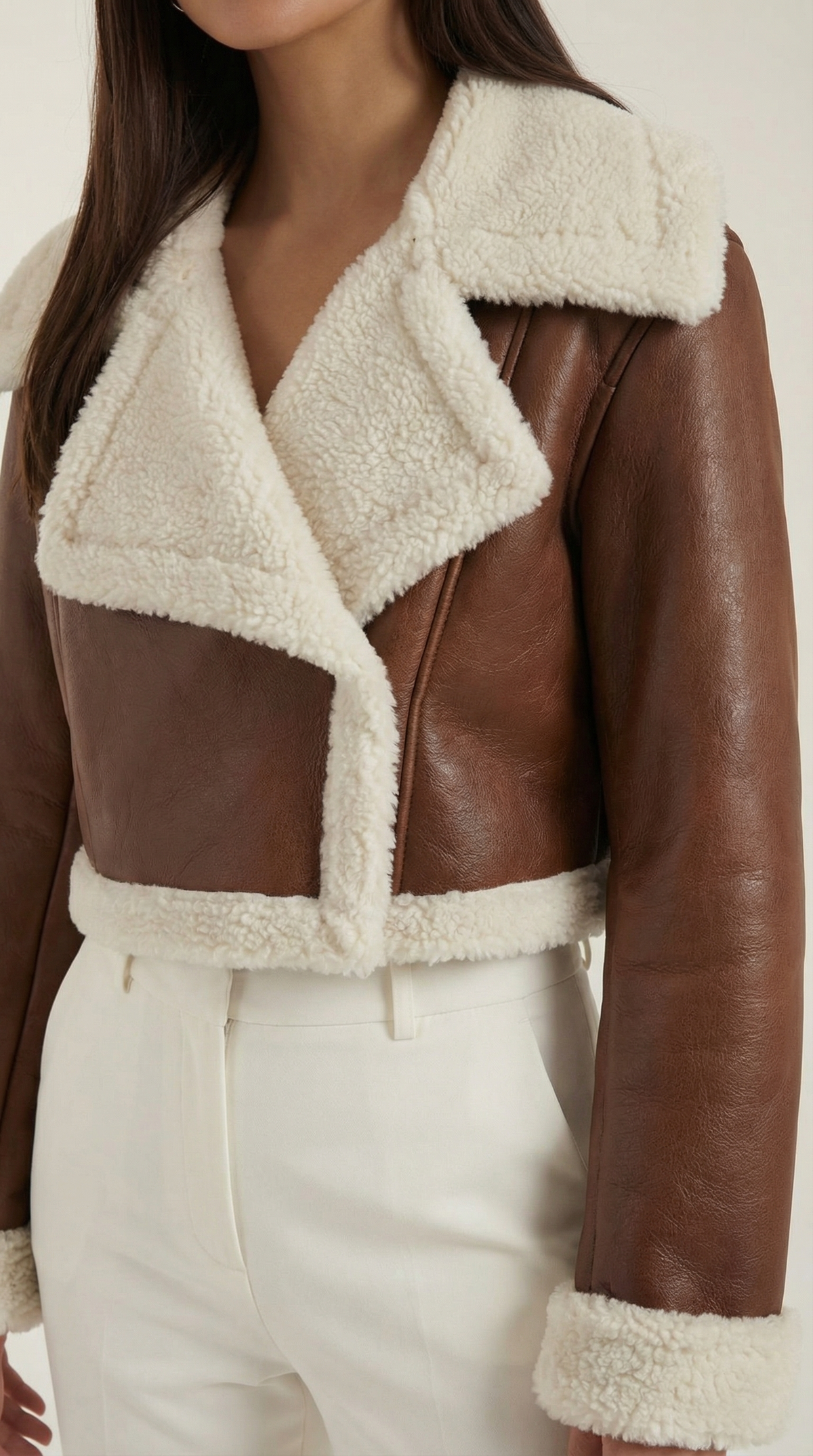 Marie – Chaqueta Polar Corta Negra