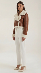 Marie – Chaqueta Polar Corta Negra