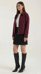 Teresa – Chaqueta Marrón con Cierre de Cremallera