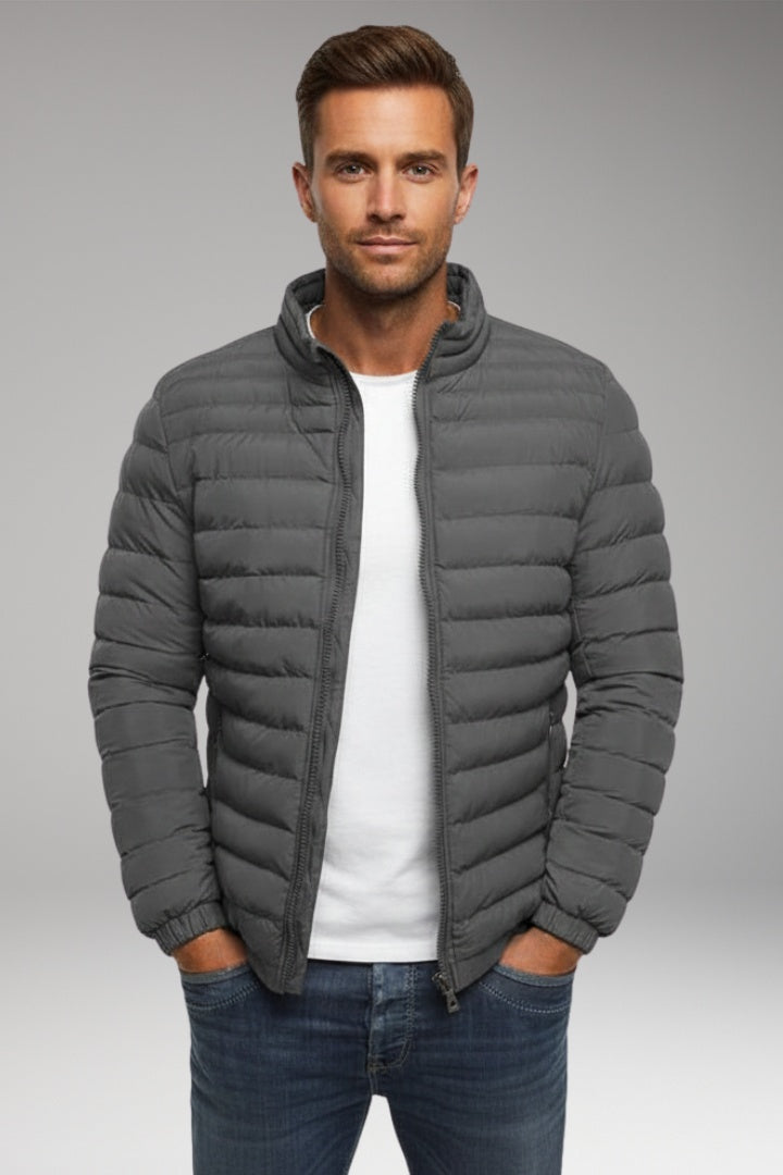Pedro | Chaqueta Acolchada Ligera Hombre Cuello Alto Cremallera