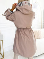 Carmen | Chubasquero Impermeable con Capucha Mujer Cremallera